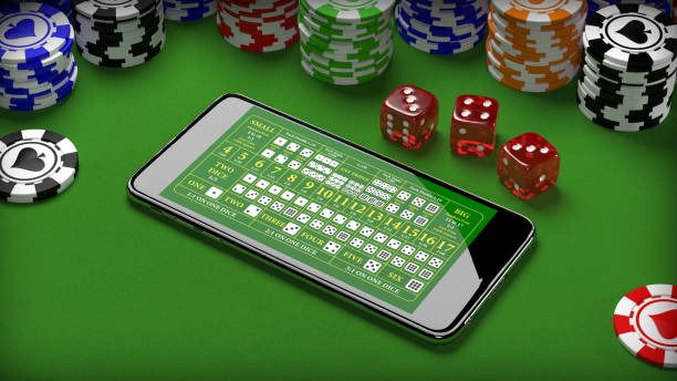 Live Sic Bo table on solotogel mobile showing three dice and betting board